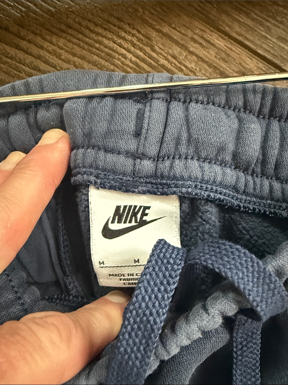 Nike Men's Navy Fleece Joggers Medium - Picture 6 of 7
